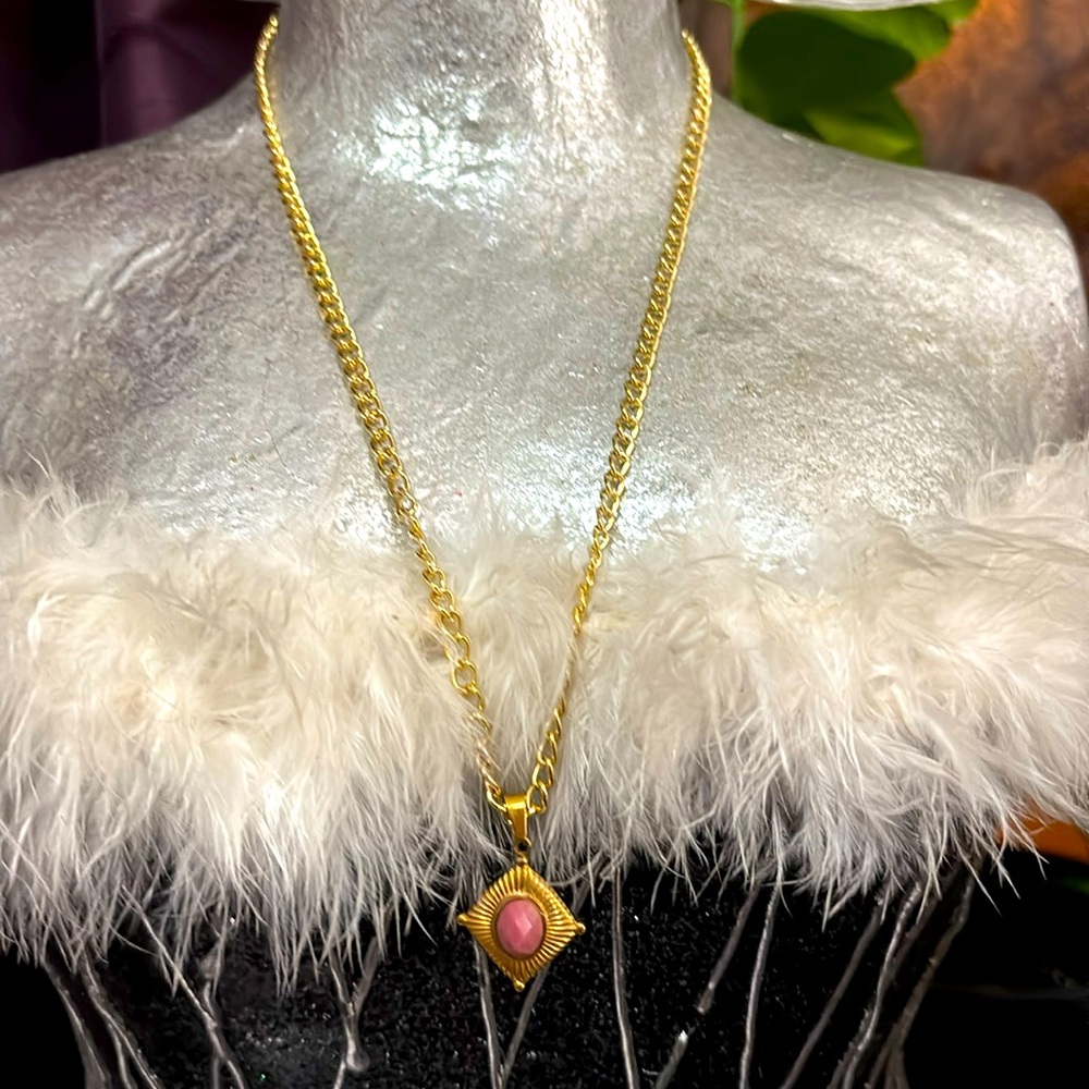 UL020 Red Carnelian Necklace Pendant
